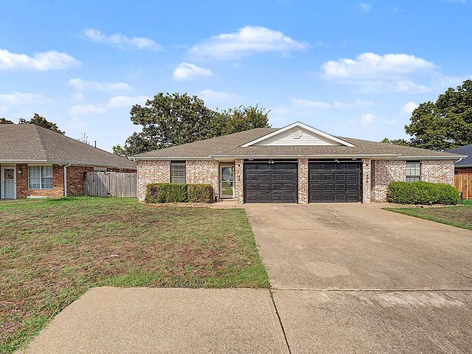 49 Holly Dr #A