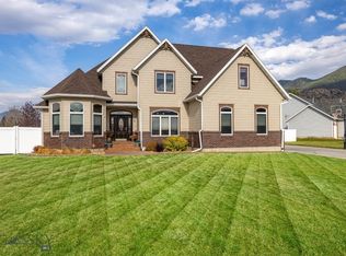 3 Holly Ln, Butte, MT 59701