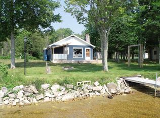 869 W Gulliver Lake Rd, Gulliver, MI 49840