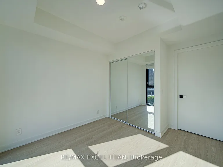 699 Sheppard Ave E #1115 — Photo 31