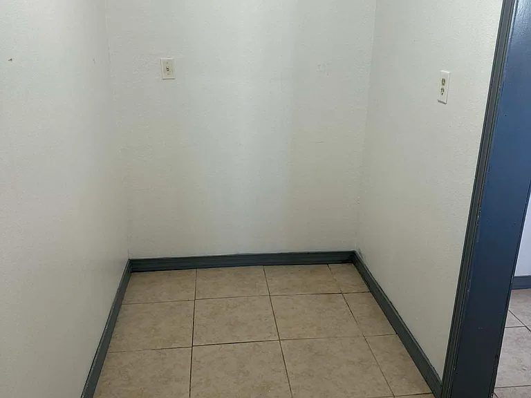 4820 Brian Ave — Photo 8