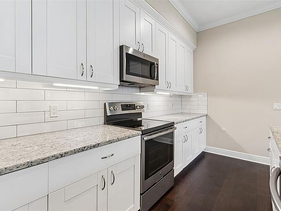 5th image of 13047 Sanctuary Village Ln