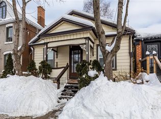 210 Ray St N, Hamilton, ON L8R2Y2