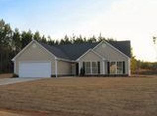 409 Pine Ridge Cir, Winterville, GA 30683