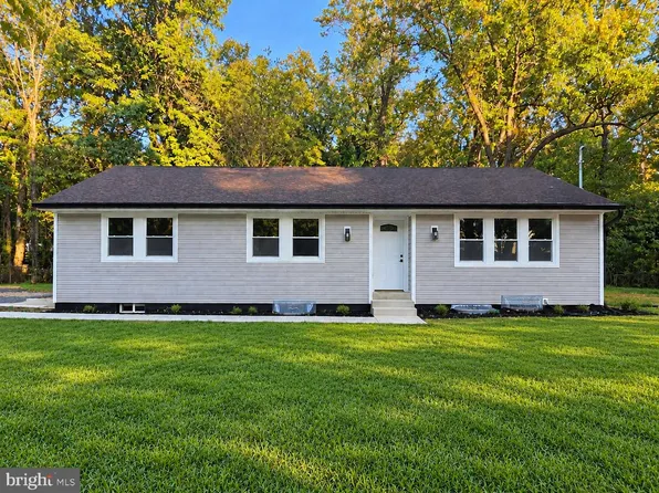 4150 Barrett Pl, Indian Head, MD 20640