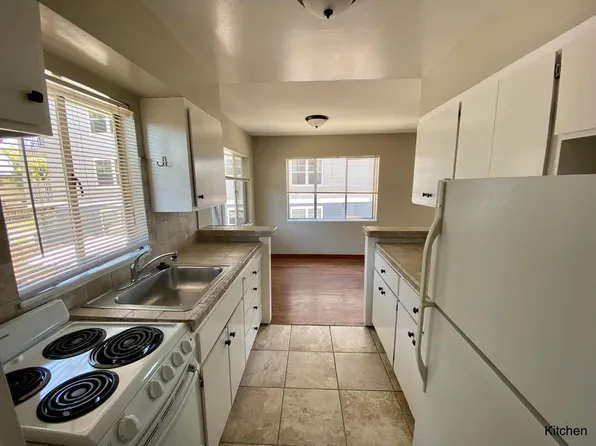 328 Hanover Ave #10, Oakland, CA 94606