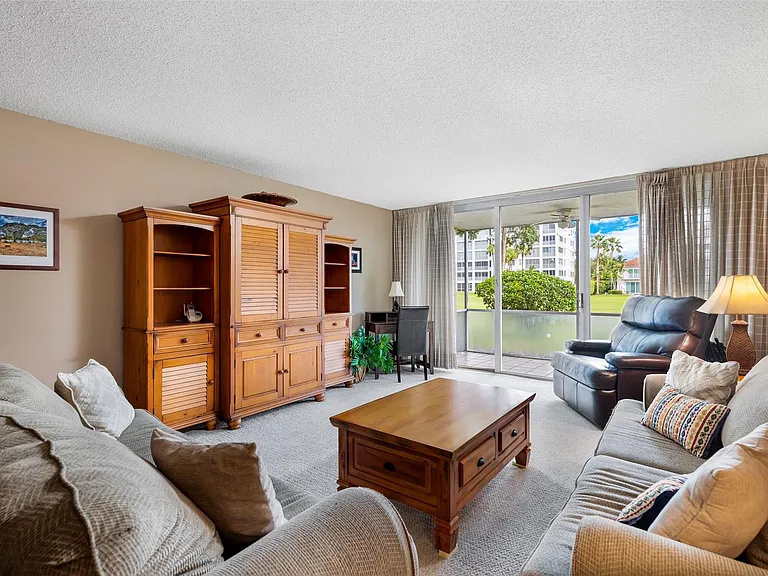 801 Cypress Blvd #107C — Photo 9