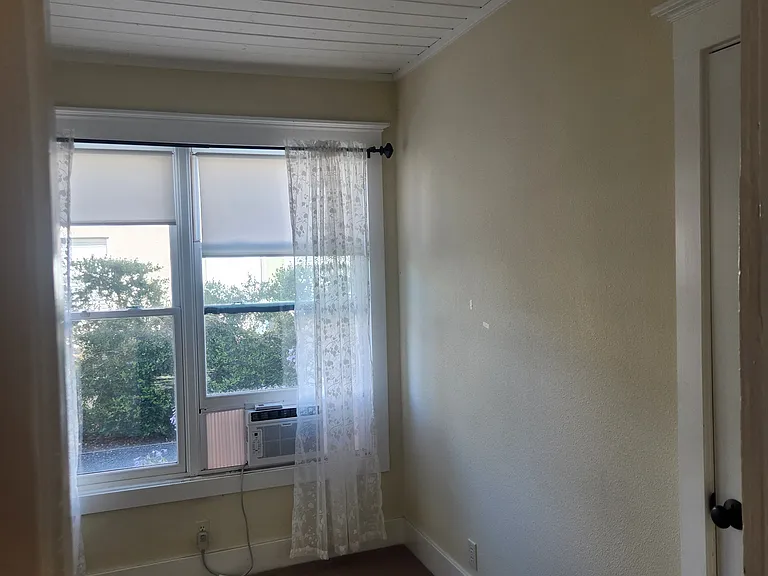 923 Cherry St #1 — Photo 14