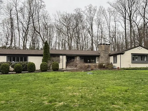 104 Unicorn Ln, Kennett Square, PA 19348