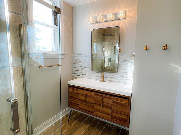 4th image of 3463 N Kedzie Ave #2