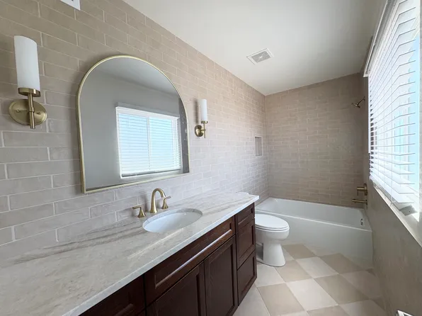 2715 S Cottonwood, Mesa, AZ 85202