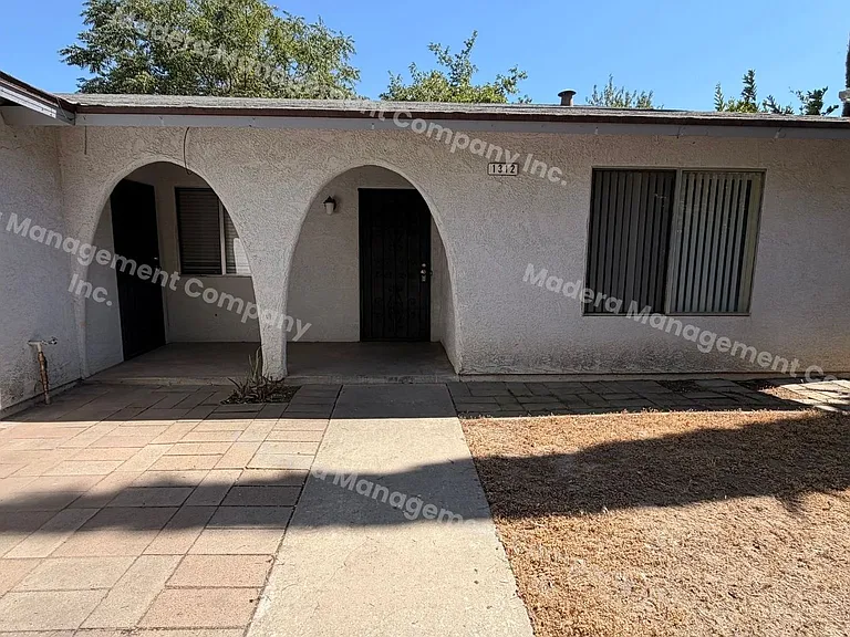 1312 Sanarita Way — Photo 7