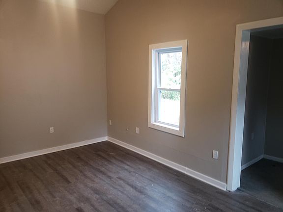 3rd image of 2048 S 98th St