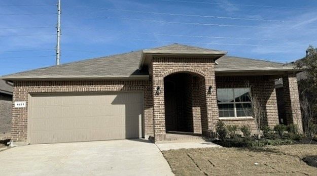 1st image of 1021 Southwark Dr