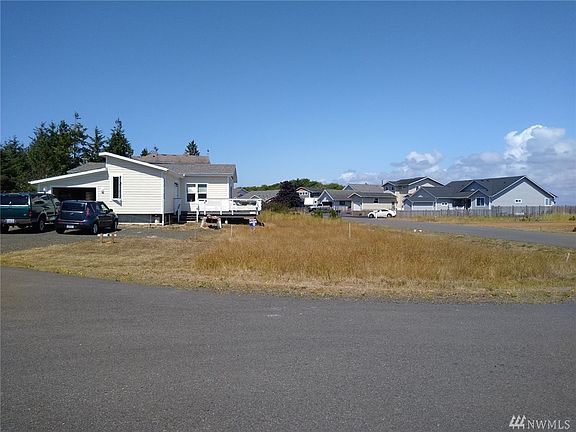 2nd image of 153 Sunrise Ave SE