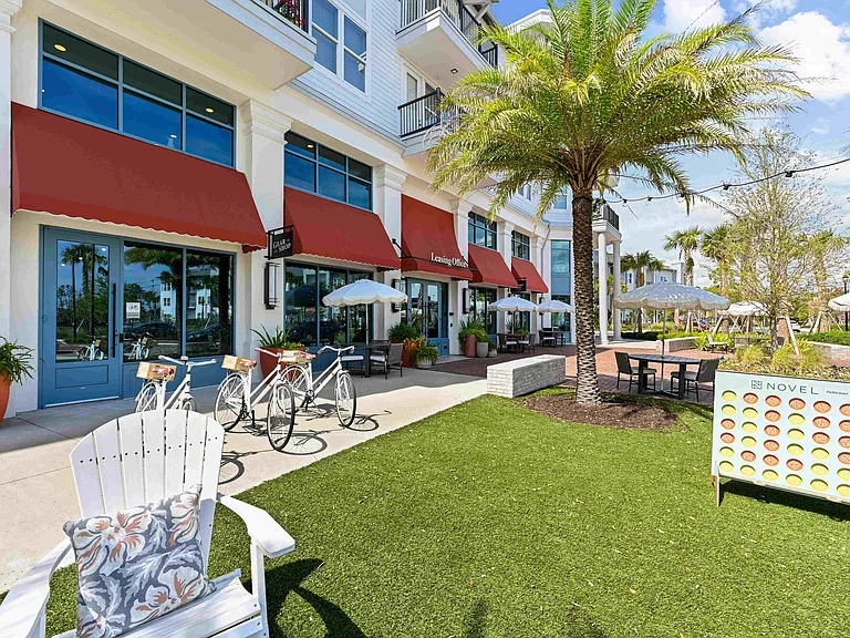 NOVEL Parkway by Crescent Communities — Photo 18
