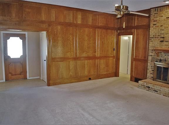 4th image of 4627 Vineyard Trl