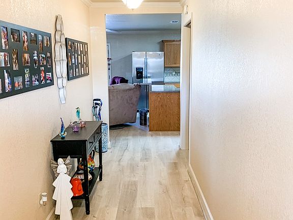 4th image of 122 Cenizo Cir