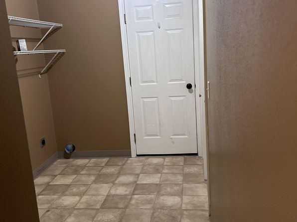 313 Double Down Cir, Jackpot, NV 89825