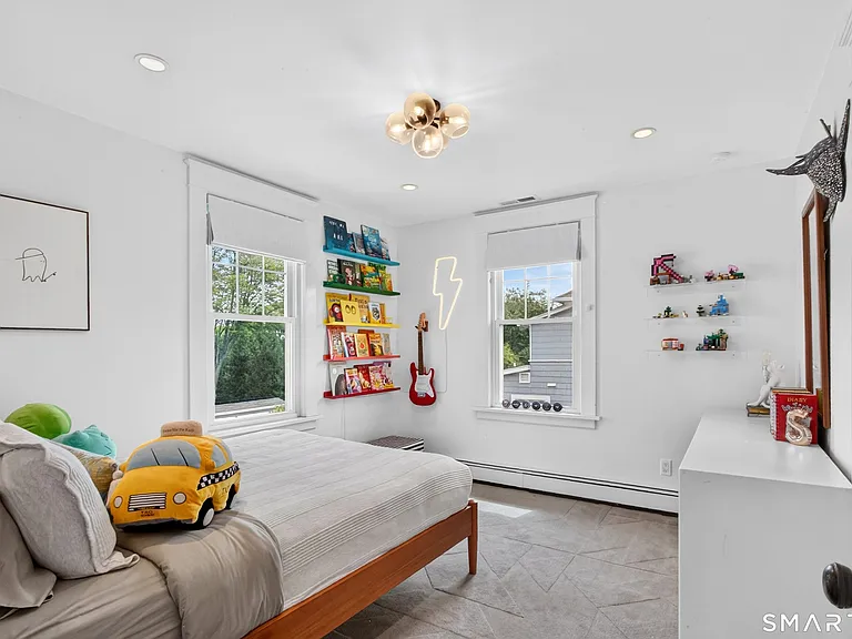 42 Treadwell Ave — Photo 21