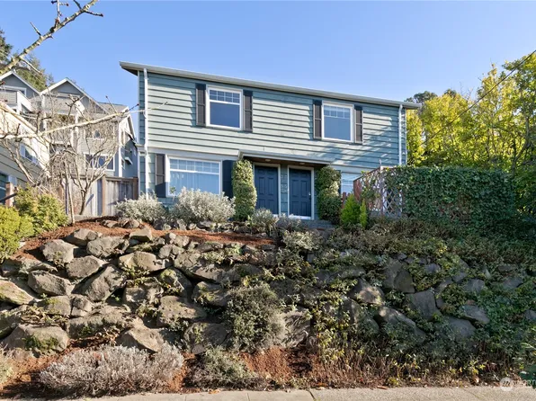 3050 31st Avenue W, Seattle, WA 98199