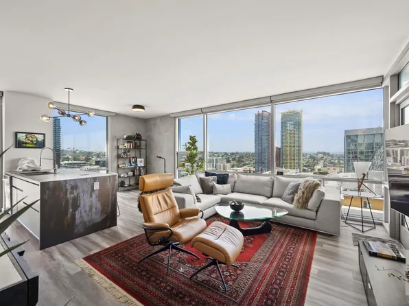 321 10th Ave Unit 1901, San Diego, CA 92101