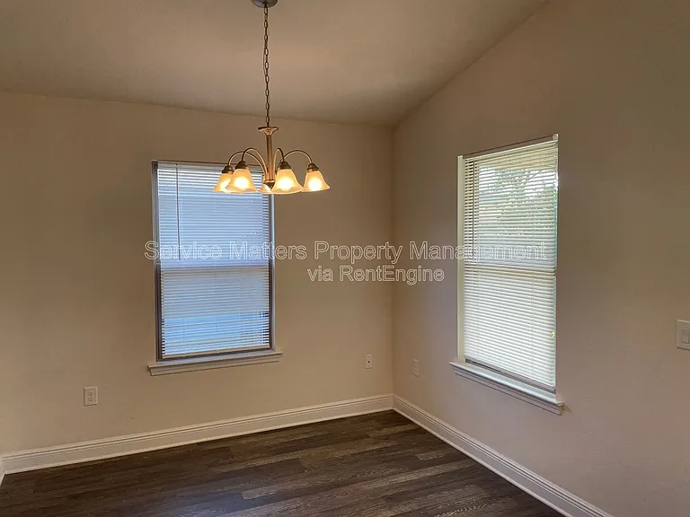 7954 Nalo Creek Loop — Photo 8