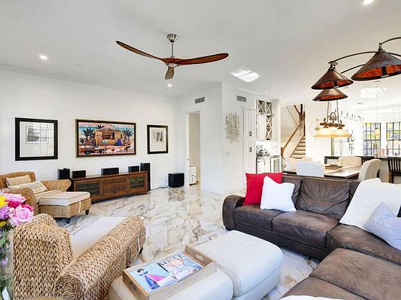 5th image of 301 Del Sol Cir