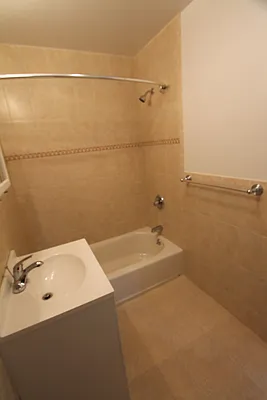 Rented by E and G Realty Group | media 18