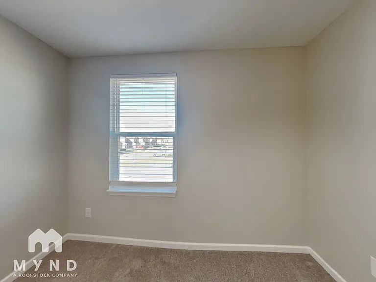 2895 Beethoven Ave — Photo 14