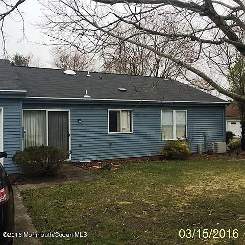 2nd image of 871 Liverpool Circle #A
