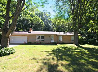 35550 Union Lake Rd, Harrison Township, MI 48045