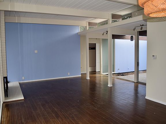 3rd image of 1137 Sherwood Ct