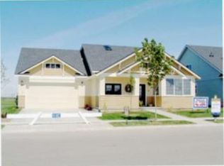 3910 Park Xing, Meridian, ID 83642