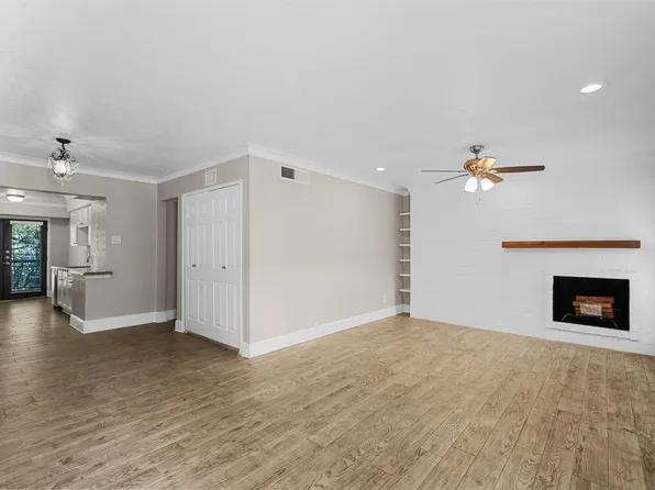 7732 Meadow Rd APT 211, Dallas, TX 75230