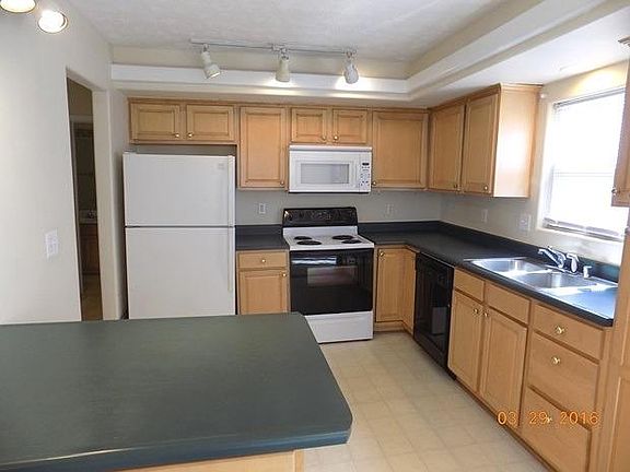 5th image of 2608 Crystal Falls Rd