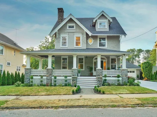 269 College Avenue image 1 of 79