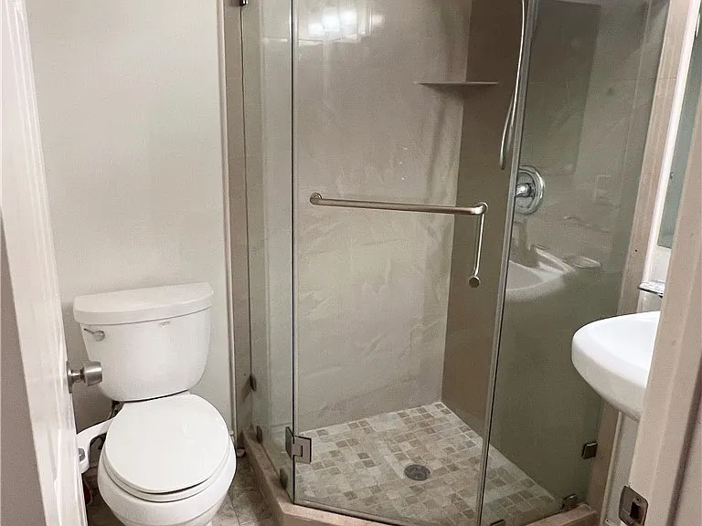 1006 Arcadia Ave #G — Photo 10