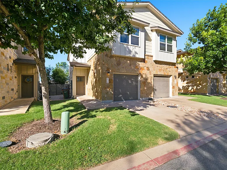 8921 Parker Ranch Cir #B — Photo 1