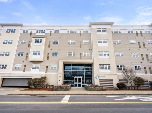 140 Railroad Ave APT B309, Norwood, MA 02062