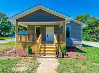 936 Cross St, Rossville, GA 30741