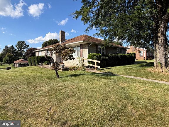 3rd image of 29 Mount Rock Rd