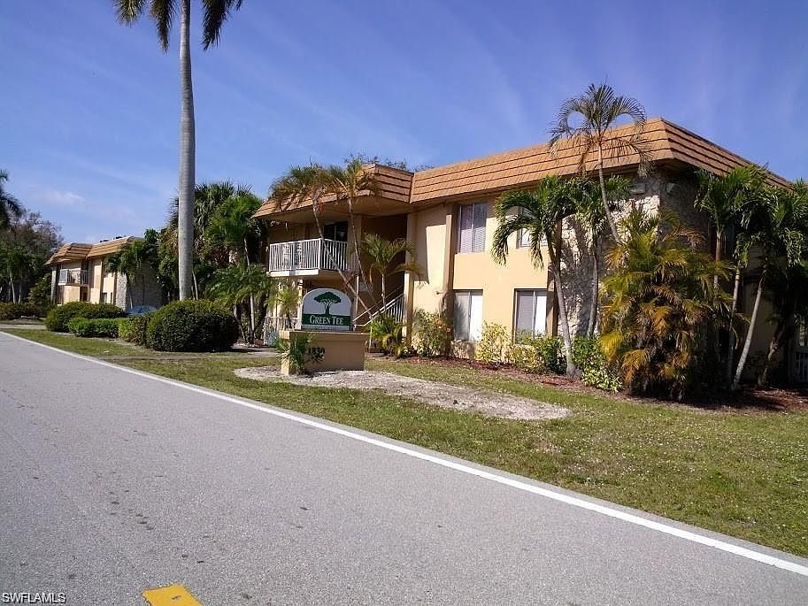 1st image of 1830 Maravilla Ave APT 504
