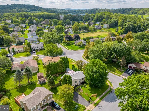 4837 Partridge Dr, Reading, PA 19606
