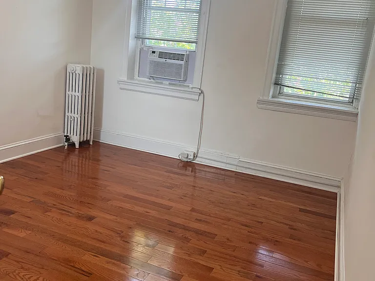 205 S 42nd St #C1 — Photo 6