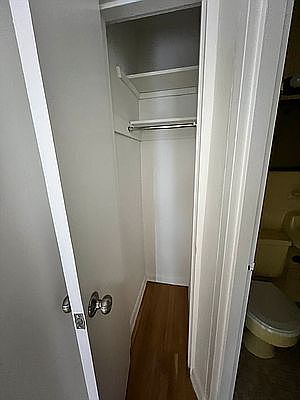 4th image of 1616 York Ave #5