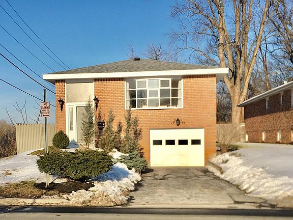 2nd image of 109 Buckingham Dr
