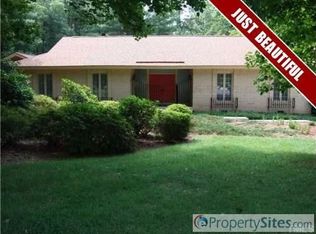 3300 Felton Pl, Raleigh, NC 27612