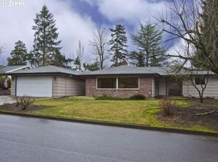 10350 SW Homestead Ln, Beaverton, OR 97008