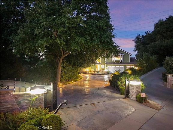 3rd image of 23255 Happy Valley Dr